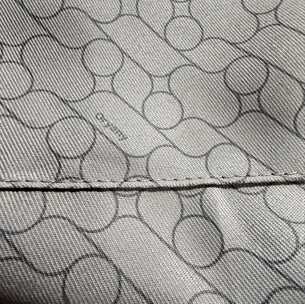 ORYANY Greta Logo Shoulder Bag in Orange - Picture 10 of 12